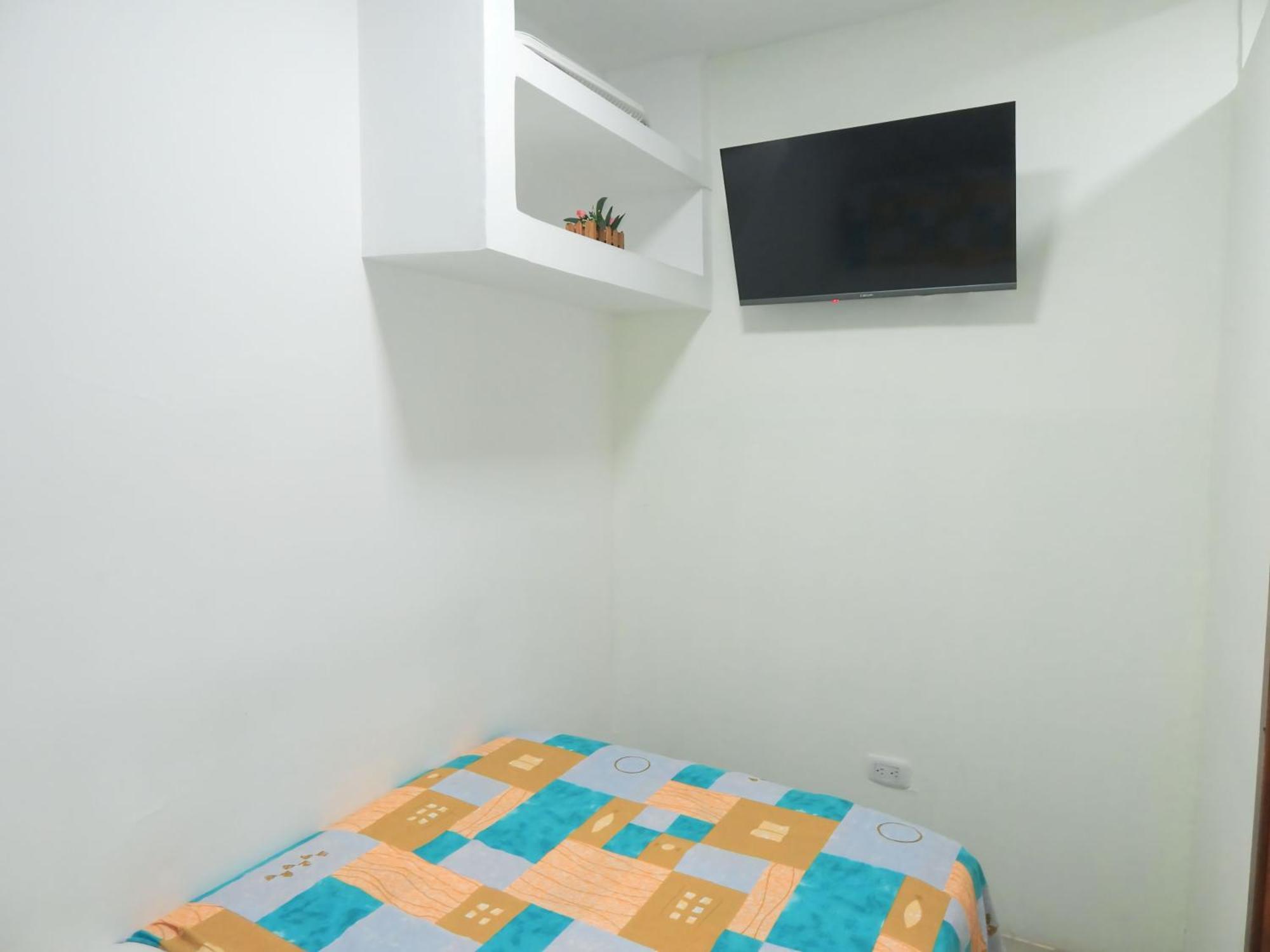 Delfines / Bocagrande *